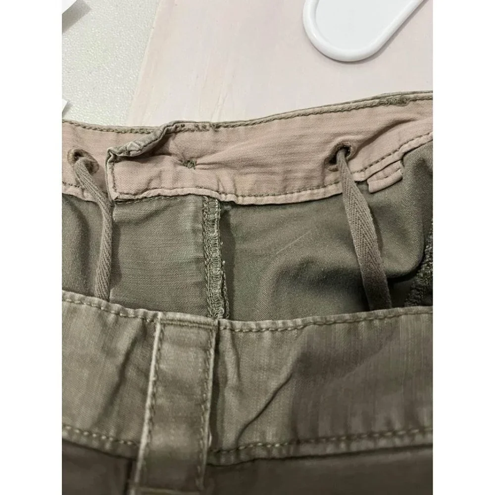 Women's Eddie Bauer Cargo Pants Size 8
